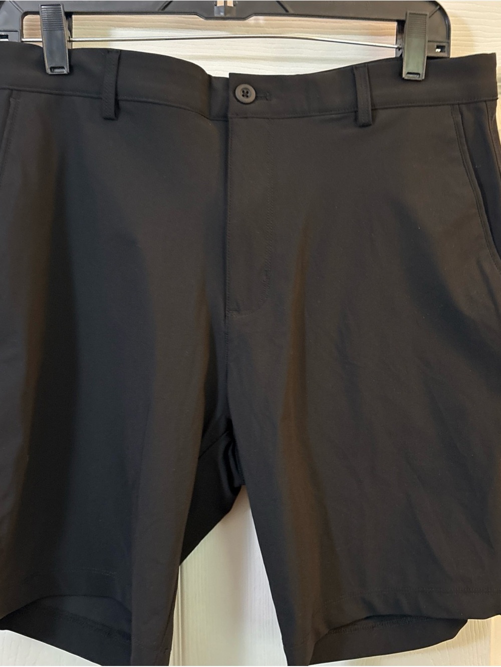 Greg Norman Collection Black Men’s Flat Front Shorts
